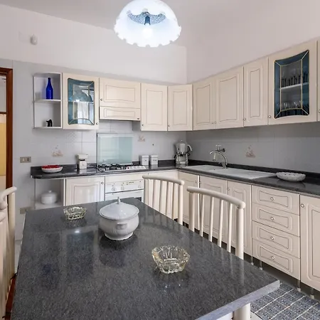 Casa Viola 1 Piano 100 Mt Dal Mare Lägenhet Trappeto (Sicily)