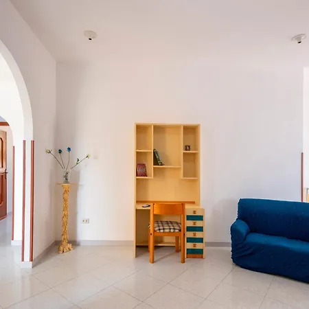 Casa Viola 1 Piano 100 Mt Dal Mare *